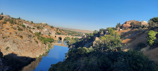 Pont de San Martin sur le Tage à Tolède